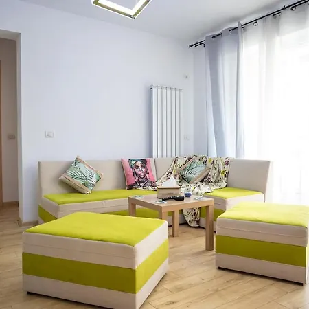 Velvet Nest By Coresi Appartement